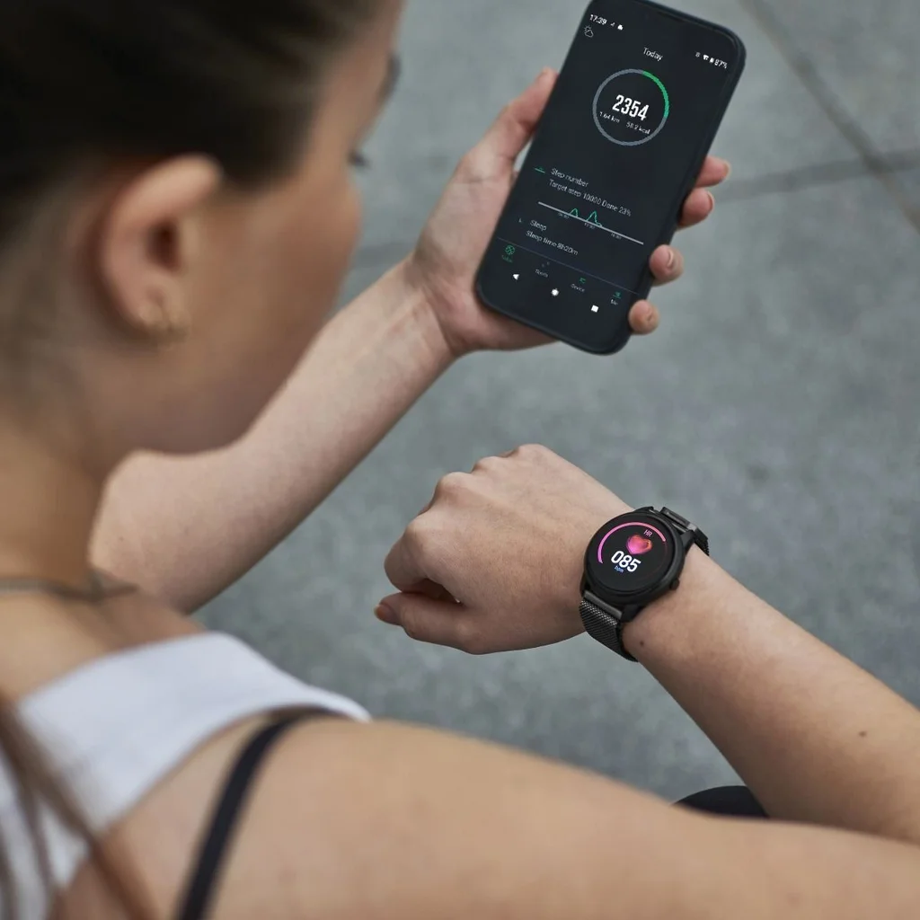 SM1 SMART WATCH MESH BLACK