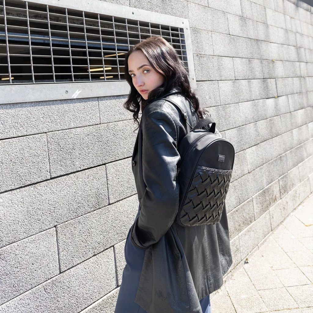 MORRIGAN SPORTS BACKPACK BLACK