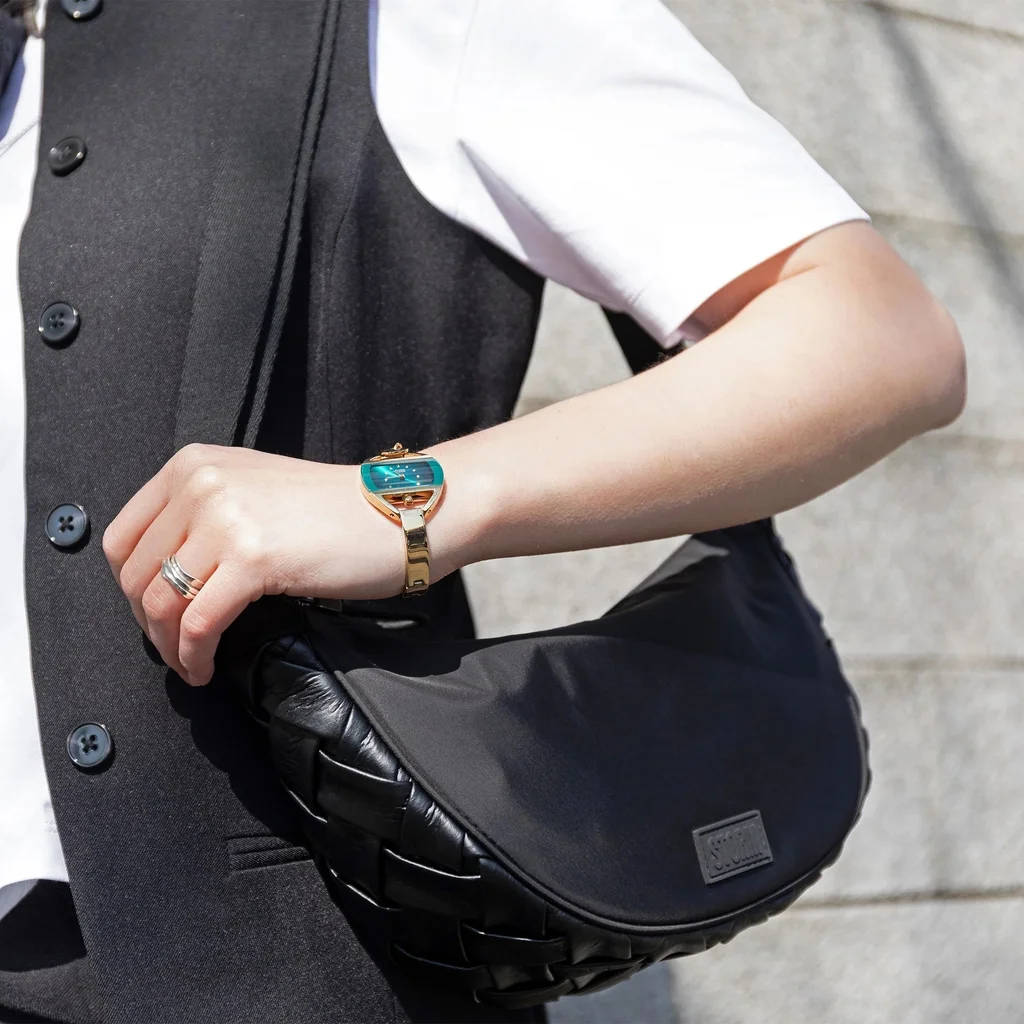 MORRIGAN SPORTS SHOULDER BLACK