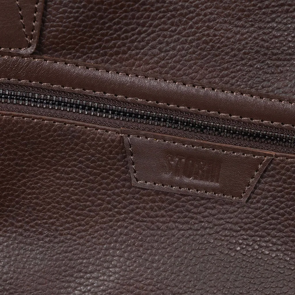 CARES LEATHER HOLDALL BROWN