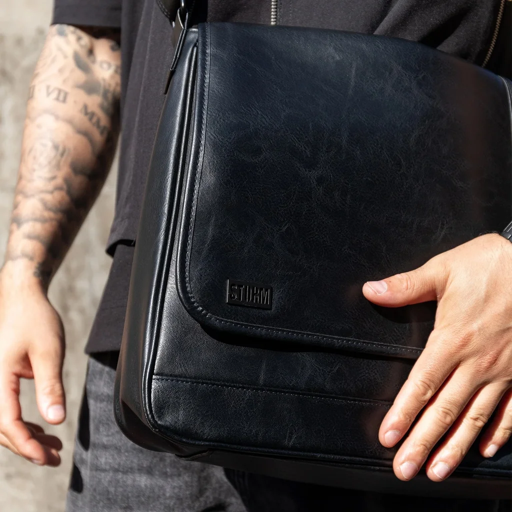 ATLAS MESSENGER BLACK