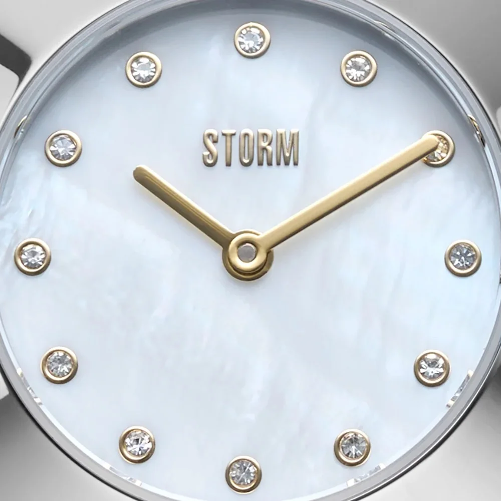 STORMELE WHITE